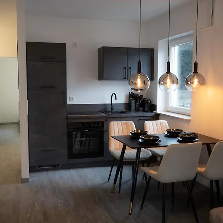 Signature - Modern Mood