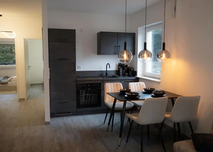 Signature - Modern Mood